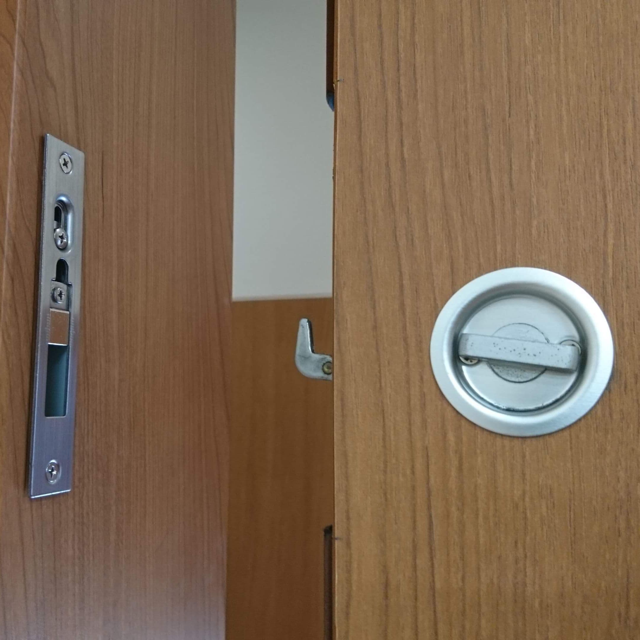 建具錠の新設・交換 高浜市 | 建具錠の新設・交換なら建具修理の窓口高浜市