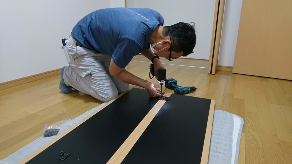 収納折戸修理なら高浜市の建具修理の窓口高浜市