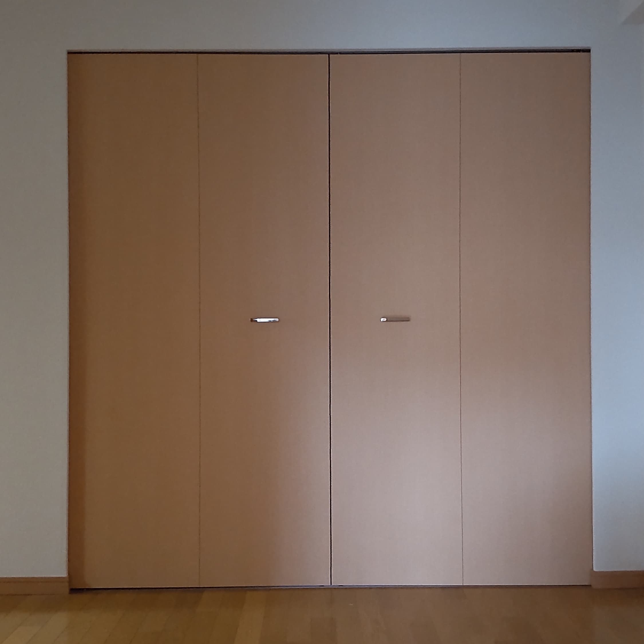 収納折戸新調 高浜市 | 収納折戸新調なら建具修理の窓口高浜市